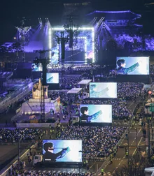 [포토&] BTS, 보라빛으로 물들인 광화문 콘서트…전세계에 전한 '아리랑'