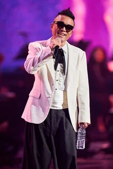 〈文化與〉深深鞠躬致意的金建模，6年後復歸舞台順利落幕……「用新專輯回報」