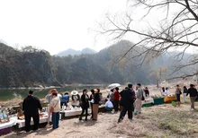 【KMOVIE Issue】1,500万人動員の大ヒット旋風『王と暮らす男』撮影地・寧越、エコ・マーケット『チョメジャン』で1,500人が大盛況