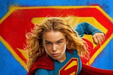 DC 宇宙的全新太陽！《超級女孩》主海報＆第二波預告片強勢公開