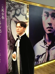 《周成哲的置物櫃》