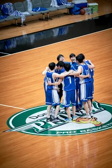 『ワンサナム』の前に『リバウンド』があった！ “王さまと暮らす男”前作のチャン・ハンジュン監督の映画『リバウンド』