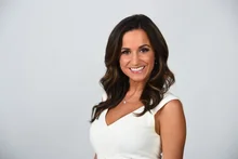 ニューイングランド・ペイトリオッツのマイク・ヴラベル監督／ダイアナ・ラッシーニ記者、『セドナの密会』疑惑で大騒ぎ