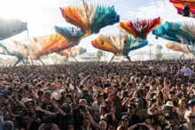 Coachella 2026 Kicks Off… ‘Festival of the Desert’ Crafted by Justin Bieber, Sabrina Carpenter, and Karol G