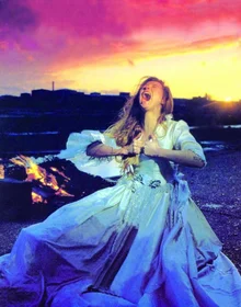 天使、女巫、吸血鬼、重映《奧蘭多》：關於蒂爾達・斯文頓，你想知道的兩三件事②