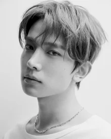 From Hee-seung in ENHYPEN to EVAN... EVAN opens an Instagram account and reveals his first profile photo