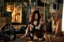 [주말 극장가] 전지현·연상호 '군체', 개봉일 20만 돌파…올해 최고 오프닝