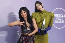 La banda sonora de KaeDeHun OST «Golden» vence a Taylor Swift y gana en los AMA la «Canción del año»
