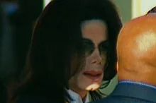 ¿Justo en este momento? Por qué el “veredicto del juicio a Michael Jackson”, una película que promete “hechos objetivos”, genera polémica