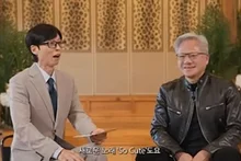 Jensen Huang, de Nvidia, se lanza a “You Quiz on the Block”…con baile K-pop y elogios a Hwasa