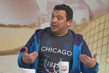 Detienen de forma fulminante al cómico Carlos Mencia por “Mind of Mencia”… acusado de ocultar ingresos por 12.000 millones de wones y de fraude fiscal
