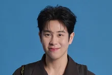 [Entrevista] Pyo Ji-hoon, de 〈Cham Gyoyuk〉, ①: «No soy como Bong Geun-dae; si veo a alumnos fumando, se lo digo en el acto»