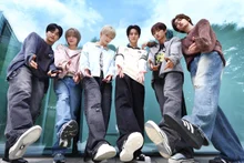 [Interview] LUN8 fait son retour en troquant le sombre pour le rafraîchissant, avec « Sneakers »… Chael caracole avec un taux de 23% de « Kim Bu-jang »