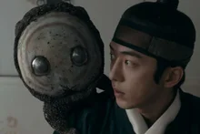 Netflix Sweeps the Global Top 10 With ‘Donggung’ and Launches ‘Ggeomoksal’ Official Merchandise
