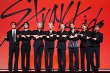 [Photo&] Stray Kids Aim Not for Awards, Releases New Album ‘THE? & THAT’… Grammy and Military-Halt Hiatus Feelings ‘Reporter Press-Talk Scene’