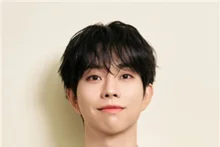 루시 최상엽, 8월 깜짝 결혼 발표…10월 '아일랜드' 앞두고 겹경사
