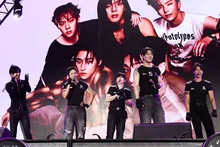 MONSTA X　6万の大合唱を捉える…トルコの「イスタンブール・フェスティバル」を虜にした「ドロマ・ドロマ」