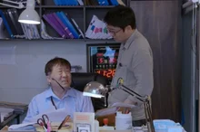 El director Kim Myun-woo rastrea las deudas de su padre en «Renacer» y gana 10 millones de wones