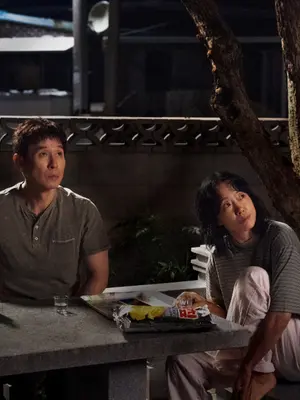 ‘가능한 사랑’ 바로 오늘 극장 개봉! 쏟아지는 극찬과 함께 8년 만에 돌아온 이창동 감독!