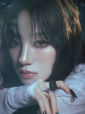 Yuqi of (G)I-DLE fills '27' with six self-written tracks — an honest confession from a 27-year-old