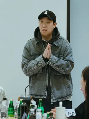 La directora Kim Da-min y el productor ejecutivo Han Jun-hee desvelan el origen de Dead-End Job, un terror sobre el trabajo y la lucha por sobrevivir