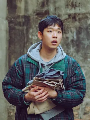 A Story of a Young Man with Nowhere to Turn: Keep an Eye on ‘Rising Star’ Choi Gang-hyun!