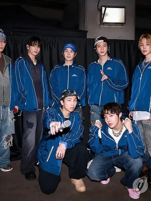 全公演完売 BTSが北米ツアーの口火…米国の「アリラン」大合唱、タンパ・スタジアムで3日間に19万人動員