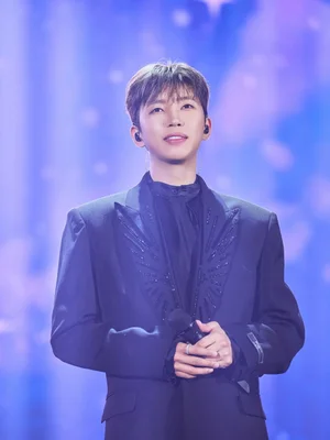 임영웅, SBS ‘섬총각 영웅’ 시즌2 제작 확정… 무대 내려온 ‘인간 임영웅’의 귀환