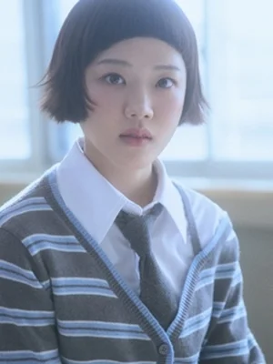 [Photo&] Kim Hyang-gi Interview for “The Absolute Value of Romance”: First Comedy Challenge…A Perfect Transformation into a High-School BL Writer
