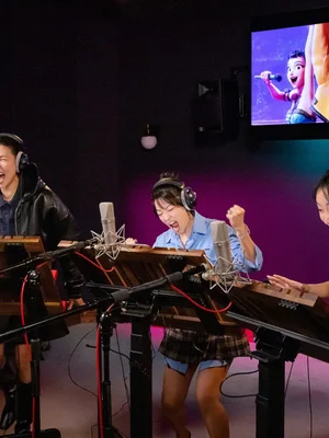 넷플릭스 이펙트! 스크린 넘어 일상, 문화, 경제까지...글로벌 경제에 3,250억 달러 가치!