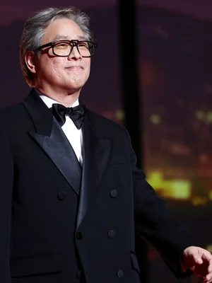 [Photo & ‘Cannes Closing Ceremony现场’] Park Chan-wook, Cannes Jury Chair: “I didn’t want to give the Palme d’Or, but I had no choice” Witty remarks
