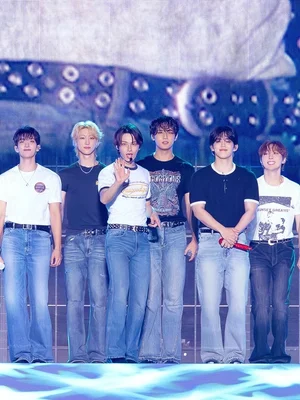 SEVENTEEN Wows Fans With a Total of 180,000 Attendees…Fans Promise at Japan Dome Fan Meeting ‘YAKUSOKU,’ ‘CALL CALL CALL!(CALL CALL CALL!)’