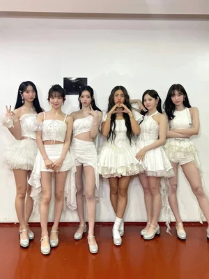 OH MY GIRL retrasa el regreso del grupo completo hasta la primera mitad de 2027…solos en la segunda mitad y prórroga del fanclub