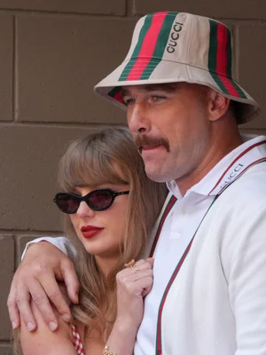 Nace la ‘pareja del siglo’… Taylor Swift ♥ Travis Kelce, tras completar en secreto el trámite de matrimonio, donan “40.000 millones de won” con impacto benéfico