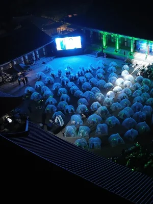 Musical Night Under the Stars as a Mosquito Net Is Unfurled...Hwaeomsa’s Distinctive Concert Draws Attention: ‘The 6th Mosquito Net Film Music Concert’