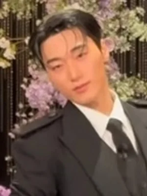 Le « grand-duc du Nord » qui fait sensation débarque dans « Running Man » : San, d’ATEEZ, a terminé le tournage