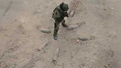 [Tủ đồ của Joo Sung-chul] “Thiết bị nổ tự chế” (IED) trong ‘Warfare’ và ‘The Hurt Locker’ là gì?