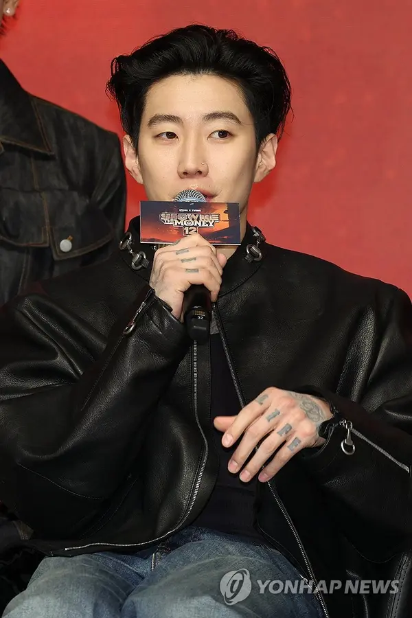 인사말 하는 박재범