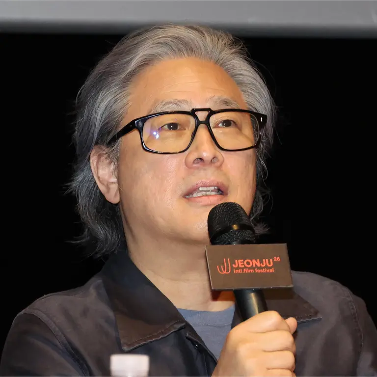 b7ce931b-9394-4a9d-961d-