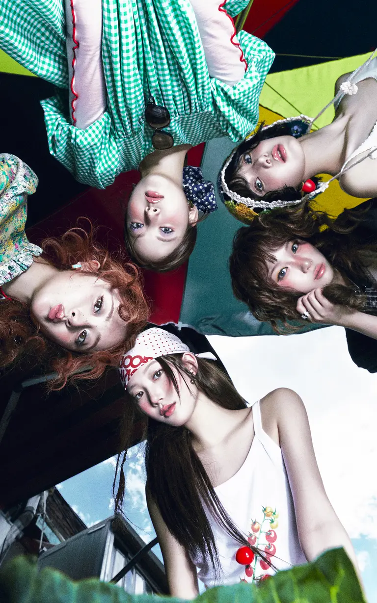 LE SSERAFIM, coming back today (24th) with 'SPAGHETTI'.. 