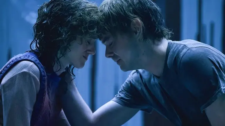 結婚しないでくれる？」 「ストレンジャー・シングス 5」ナンシー