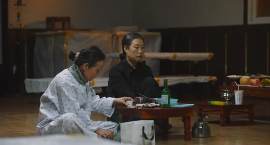 〈물비늘〉 스틸컷. 사진 제공=(주)인디스토리