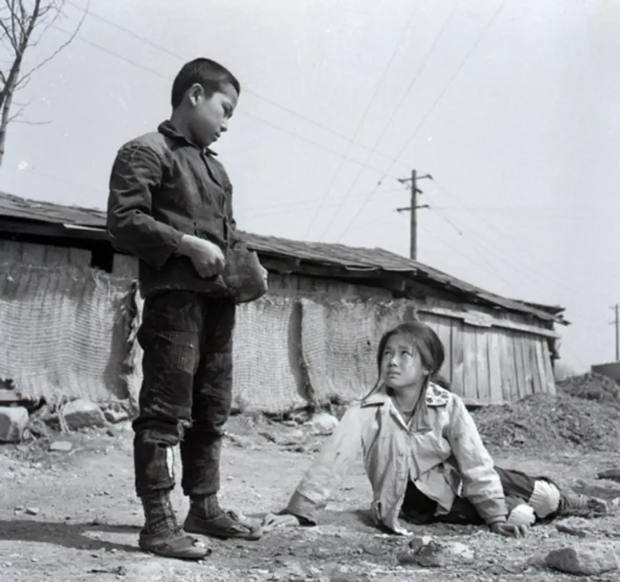  〈저 하늘에도 슬픔이〉