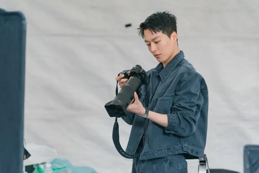 〈지금, 헤어지는 중입니다〉