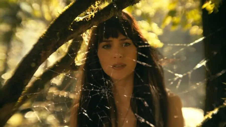 〈마담 웹〉