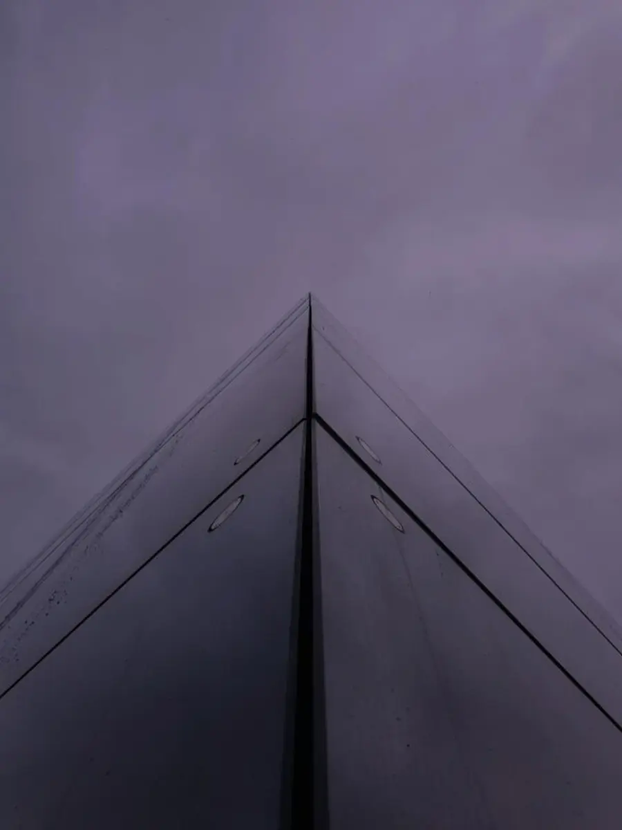 〈8과 1/2〉