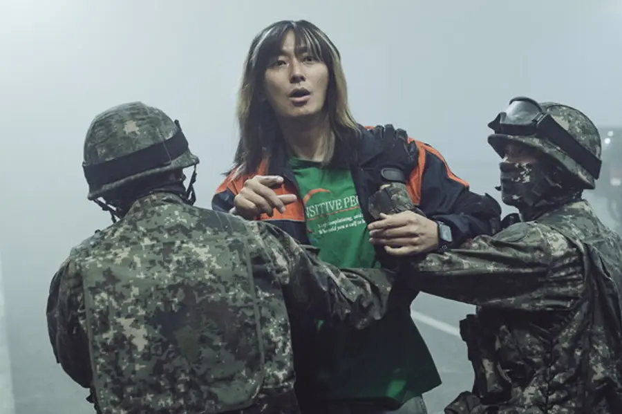 〈탈출: 프로젝트 사일런스〉스틸컷 - 주지훈 (사진 제공 = CJ ENM)