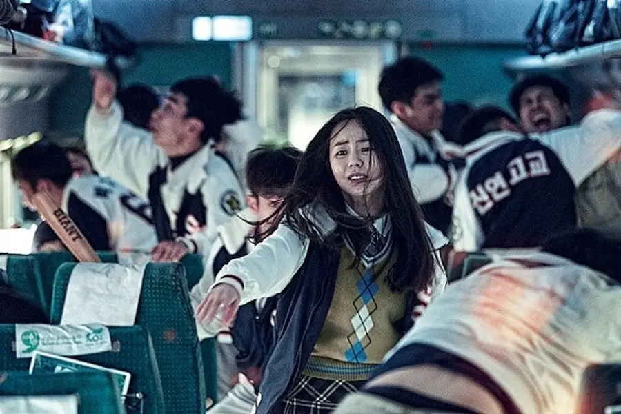 〈부산행〉(2016)