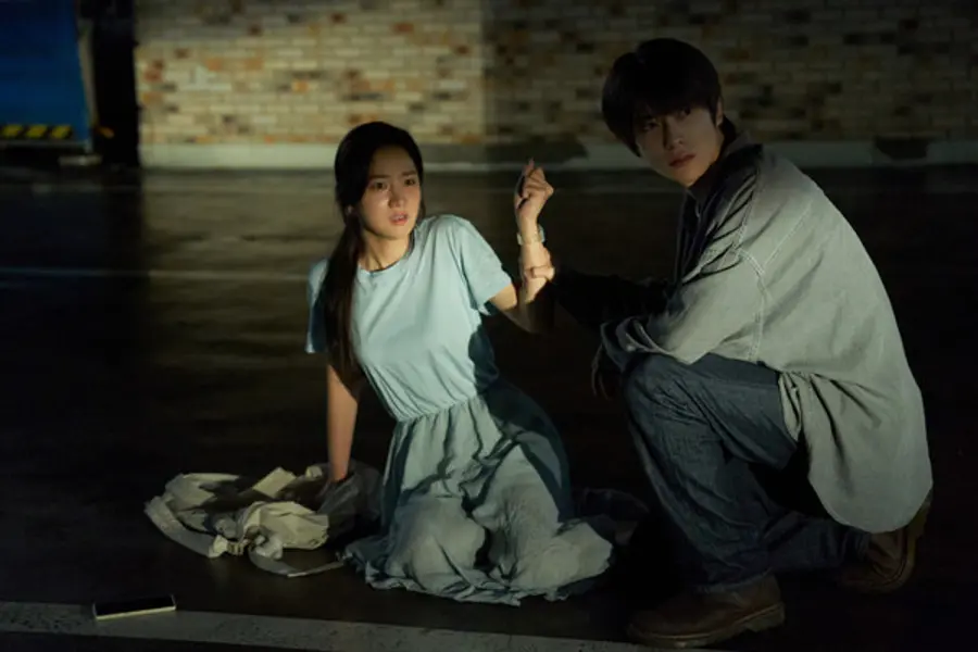 〈6시간 후 너는 죽는다〉