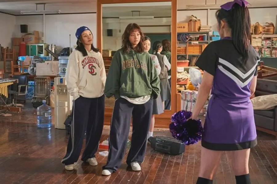 〈빅토리〉